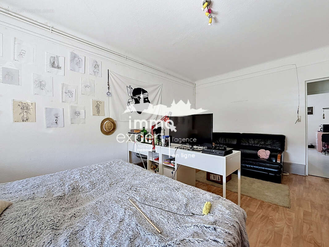 Appartement à MIRECOURT