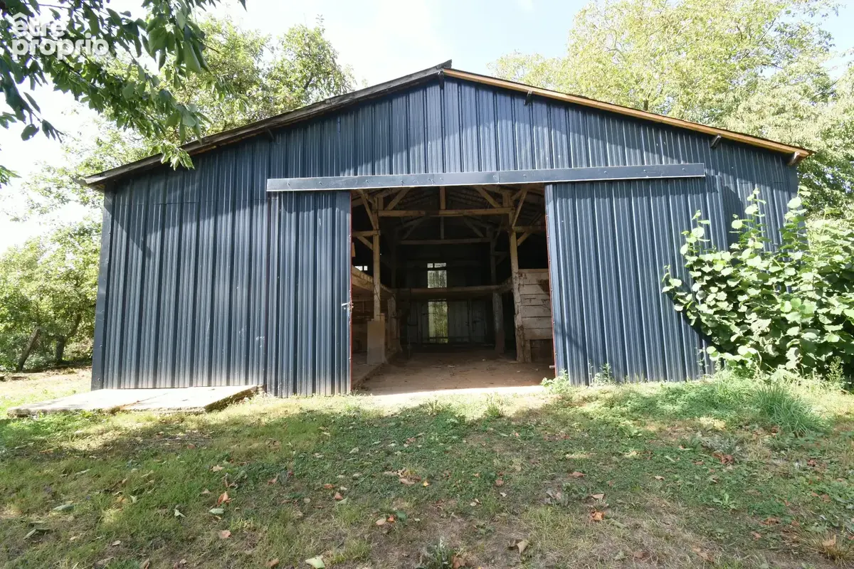 Maison en pierre avec terrain et dépendances – Saint-Fraimbault - photo 3