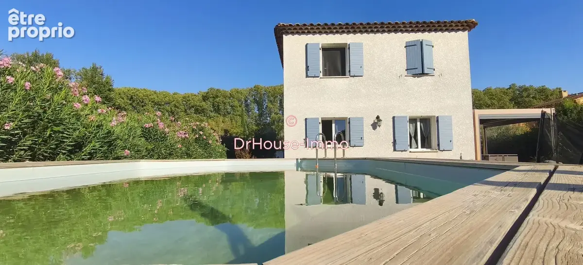 Maison à LA ROQUE-D'ANTHERON