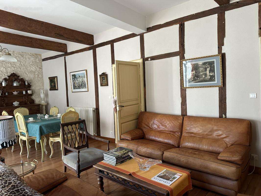 Maison à LECTOURE