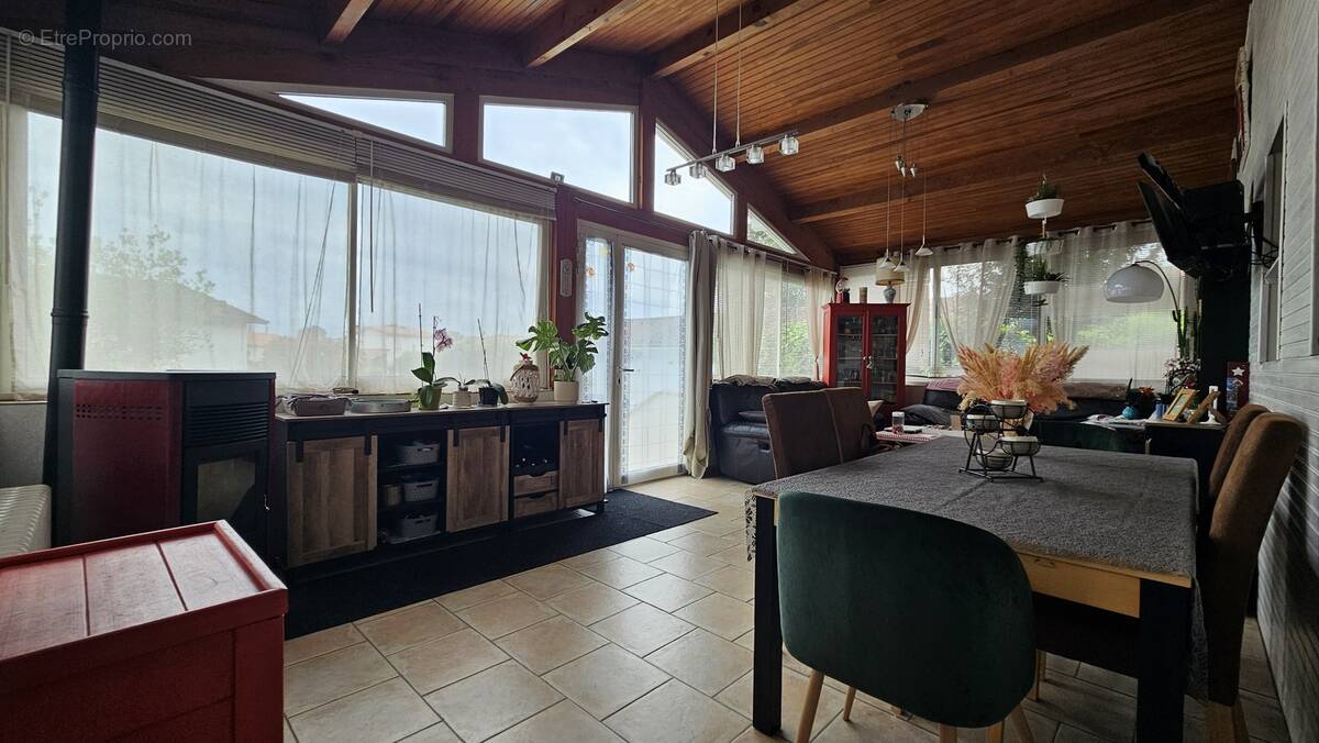 Photo-2025/072145-1A-1 - Maison à SAINT-PIERRE-DU-MONT