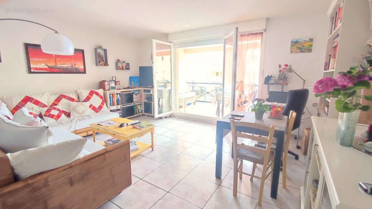 Appartement à SAINTE-MARIE