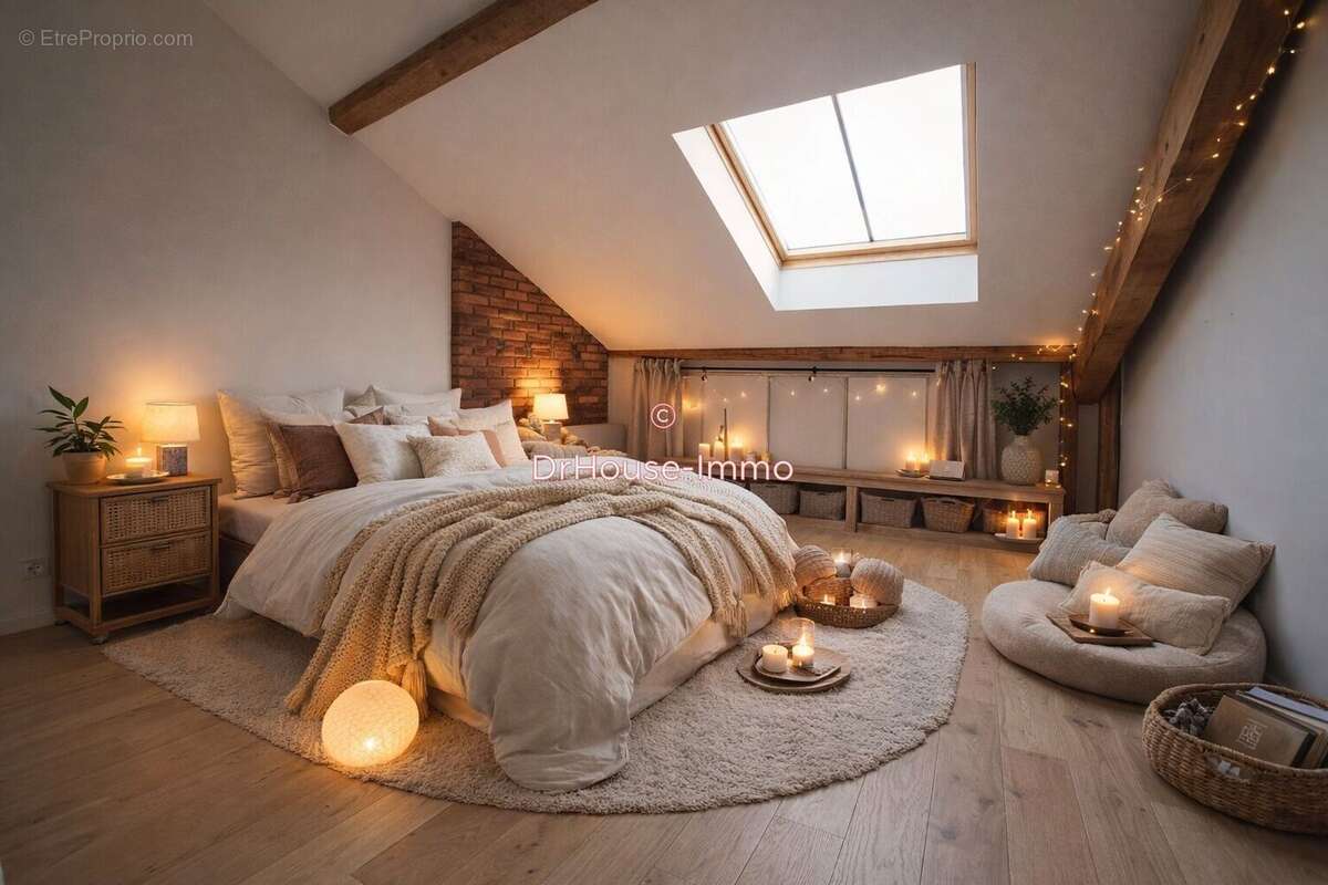 Appartement à SAINT-ETIENNE