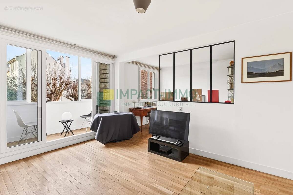 Appartement à COLOMBES