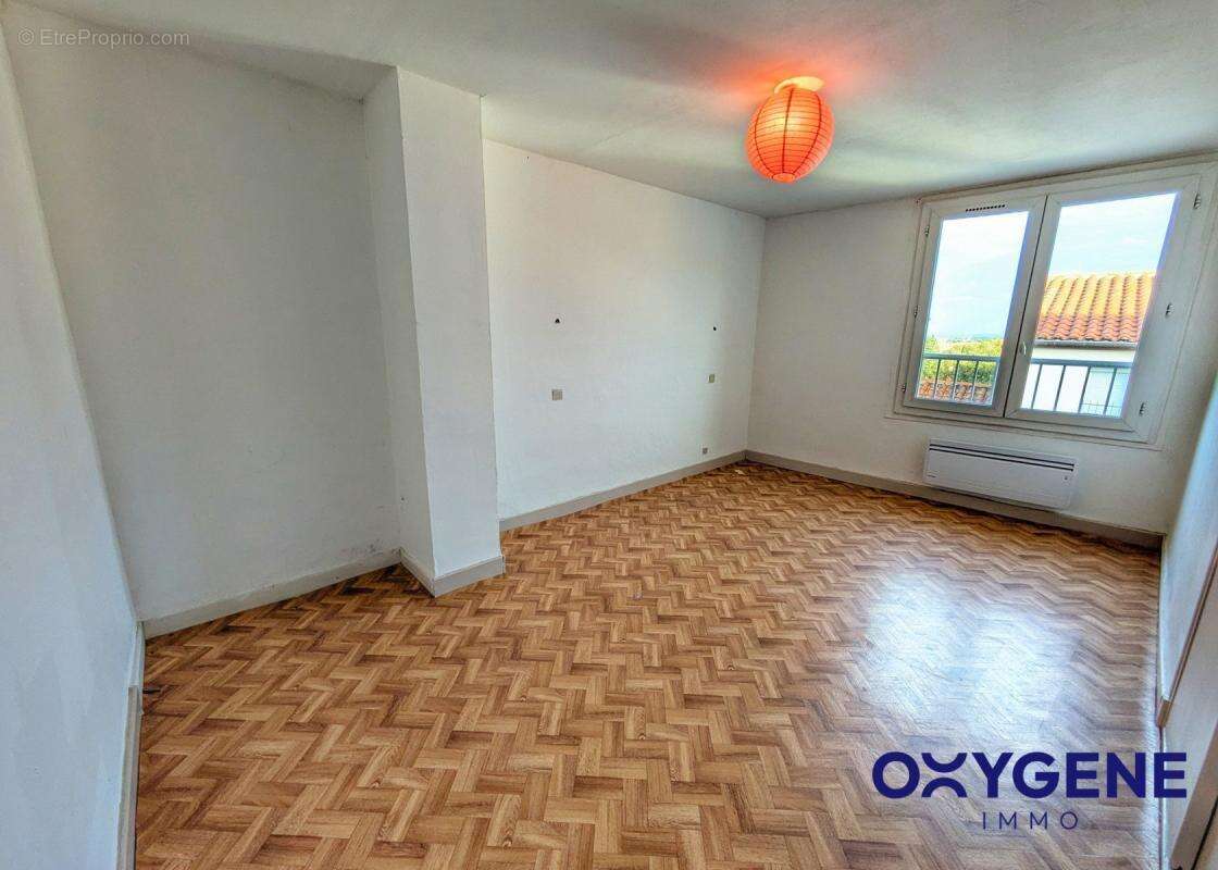 Appartement à CERET