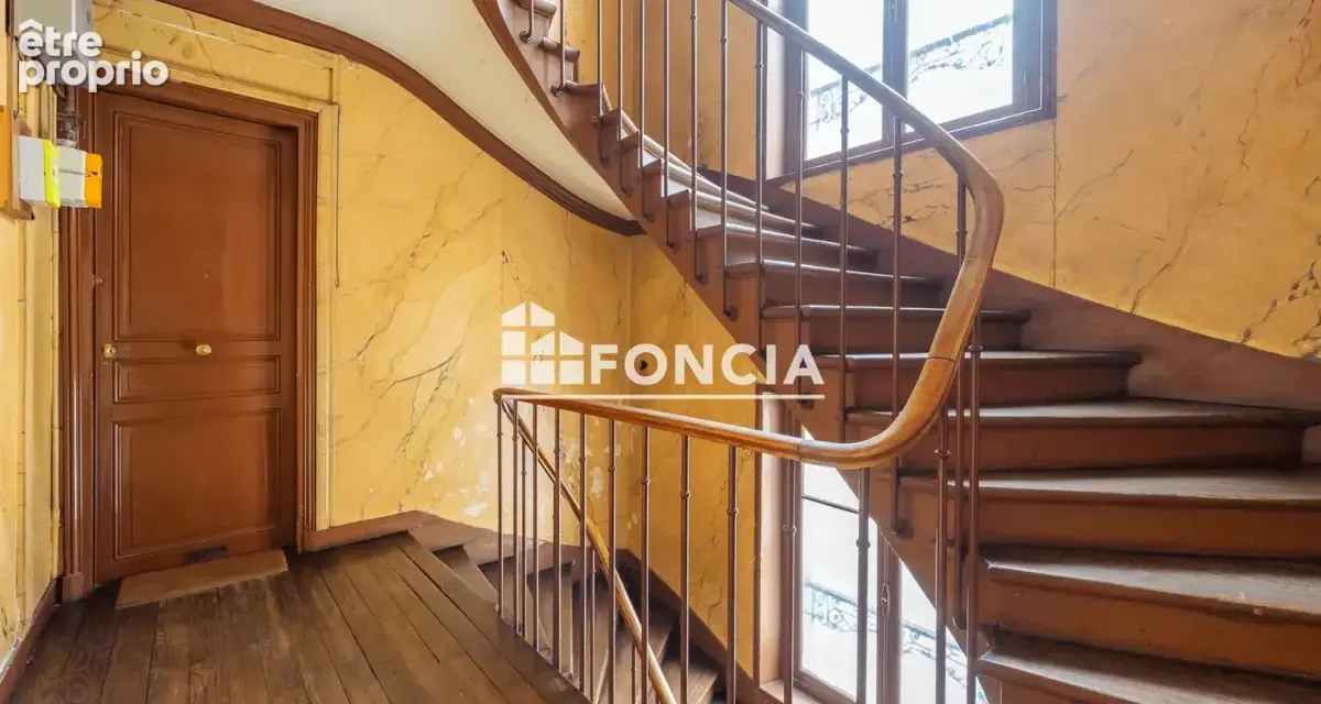 Appartement familial typiquement parisien, avec un vrai potentiel ! - photo 13