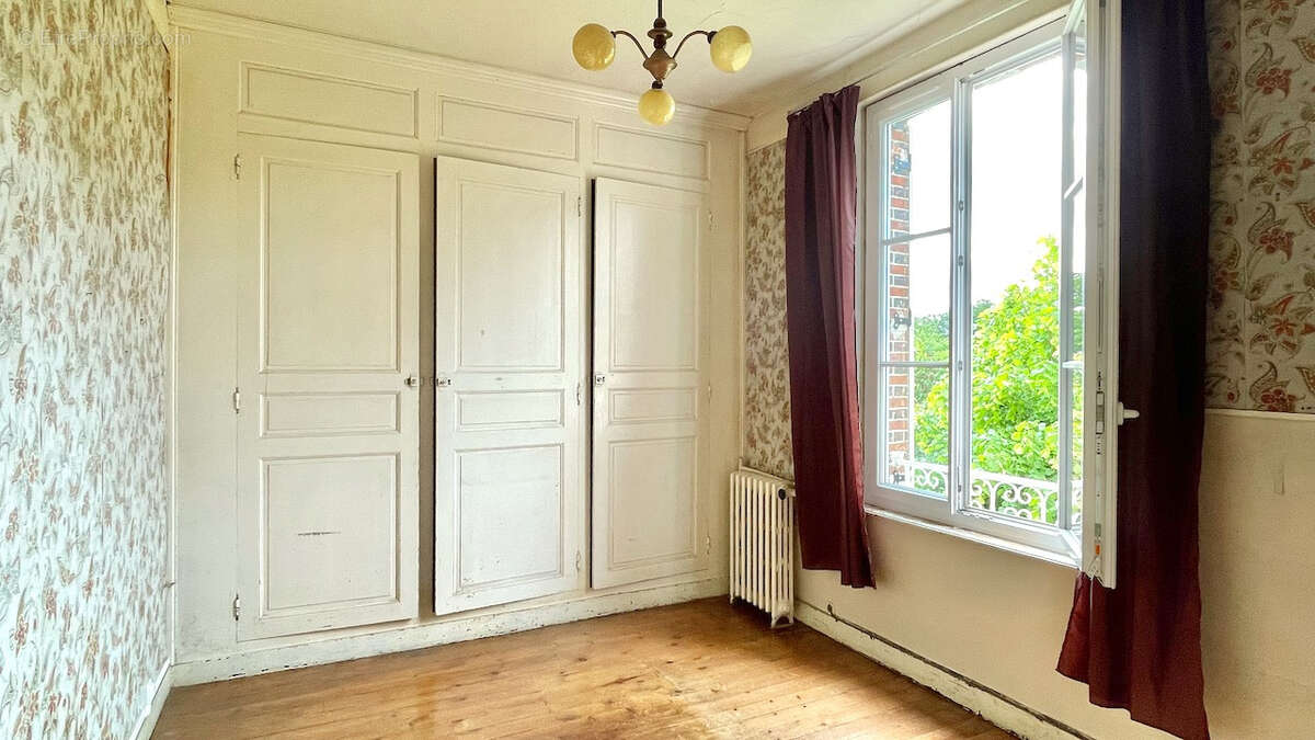 Maison à LE FIDELAIRE