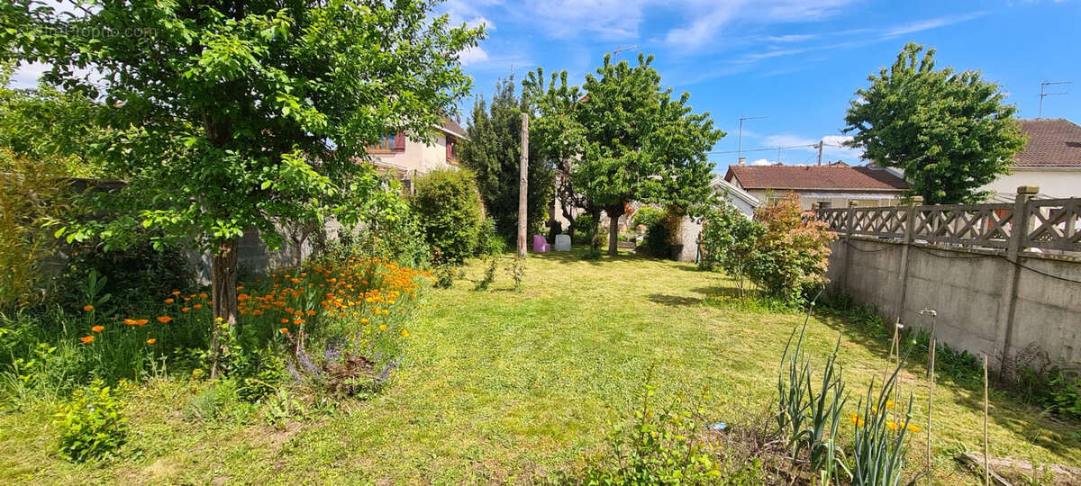 Maison à ARNOUVILLE-LES-GONESSE