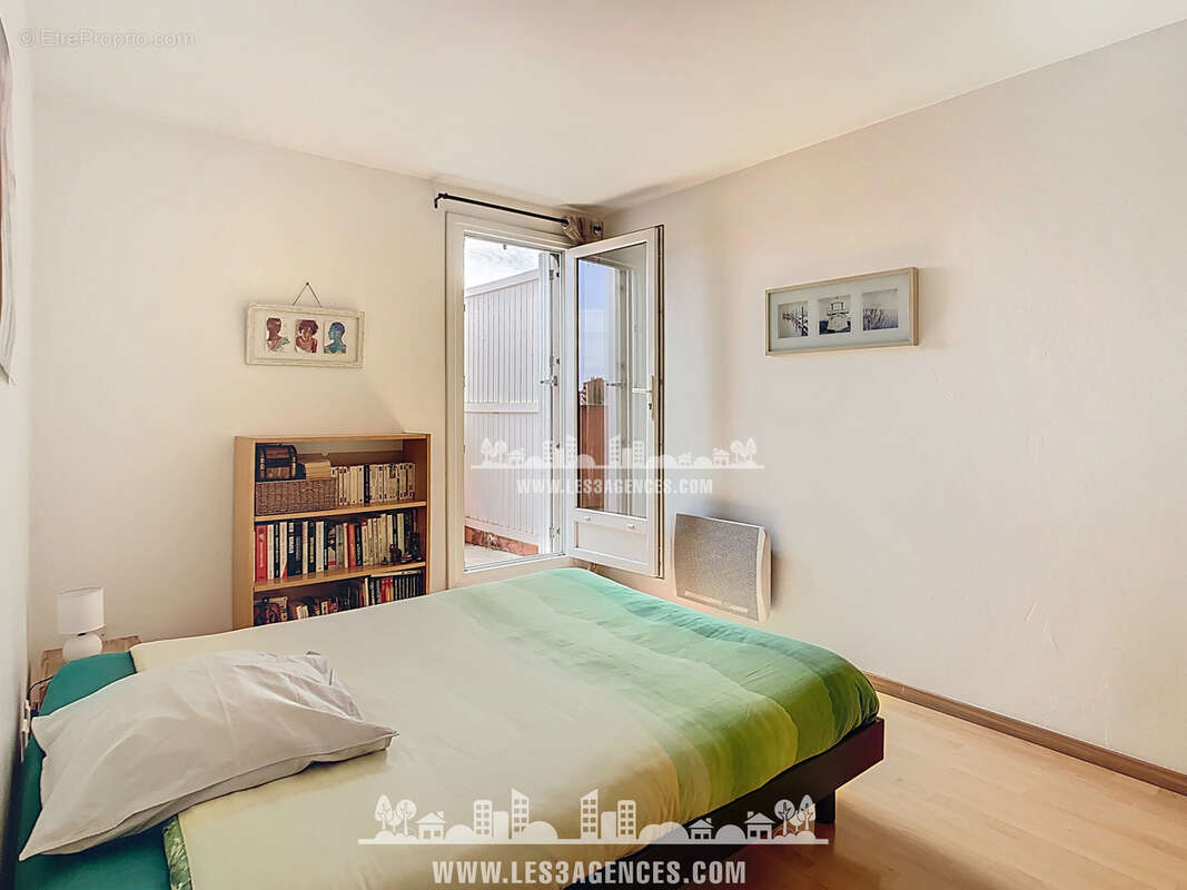 Appartement à COGOLIN