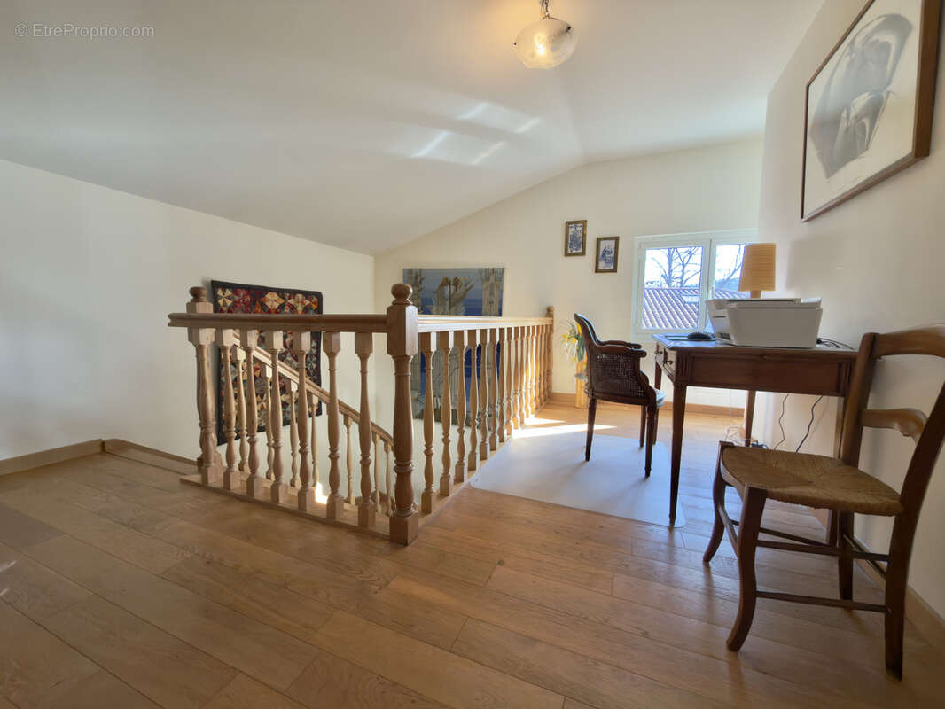 Maison à SAINT-SYLVESTRE-SUR-LOT