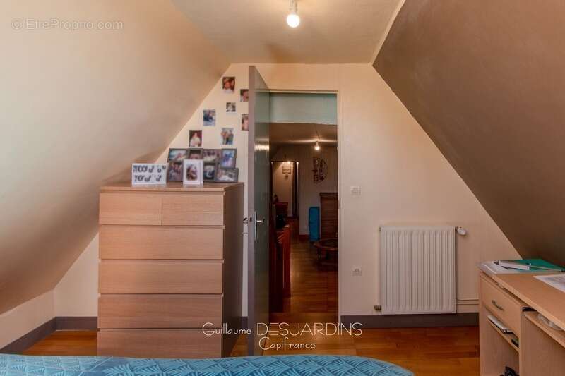 Maison à AUBRY-LE-PANTHOU