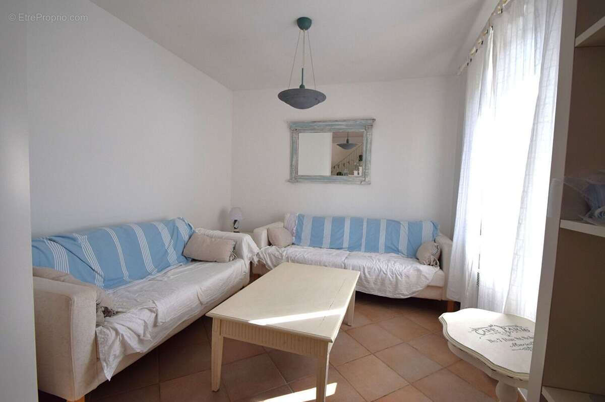 Maison à SAINT-RAPHAEL