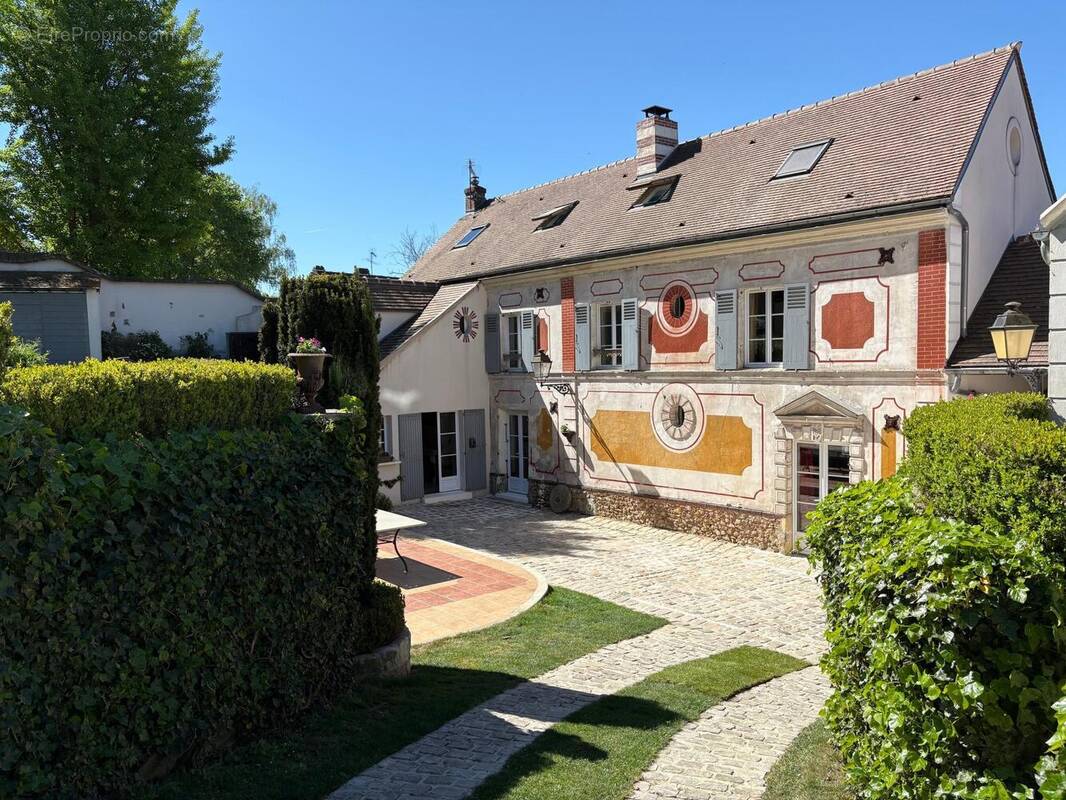 Photo 1 - Maison à CHANTILLY