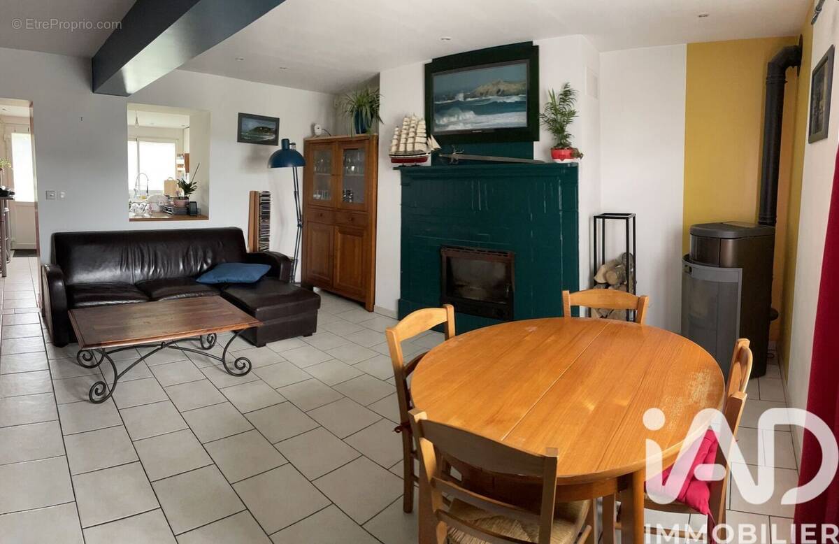 Photo 1 - Maison à MONTDIDIER