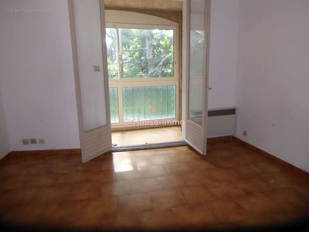 Appartement à SAUSSET-LES-PINS