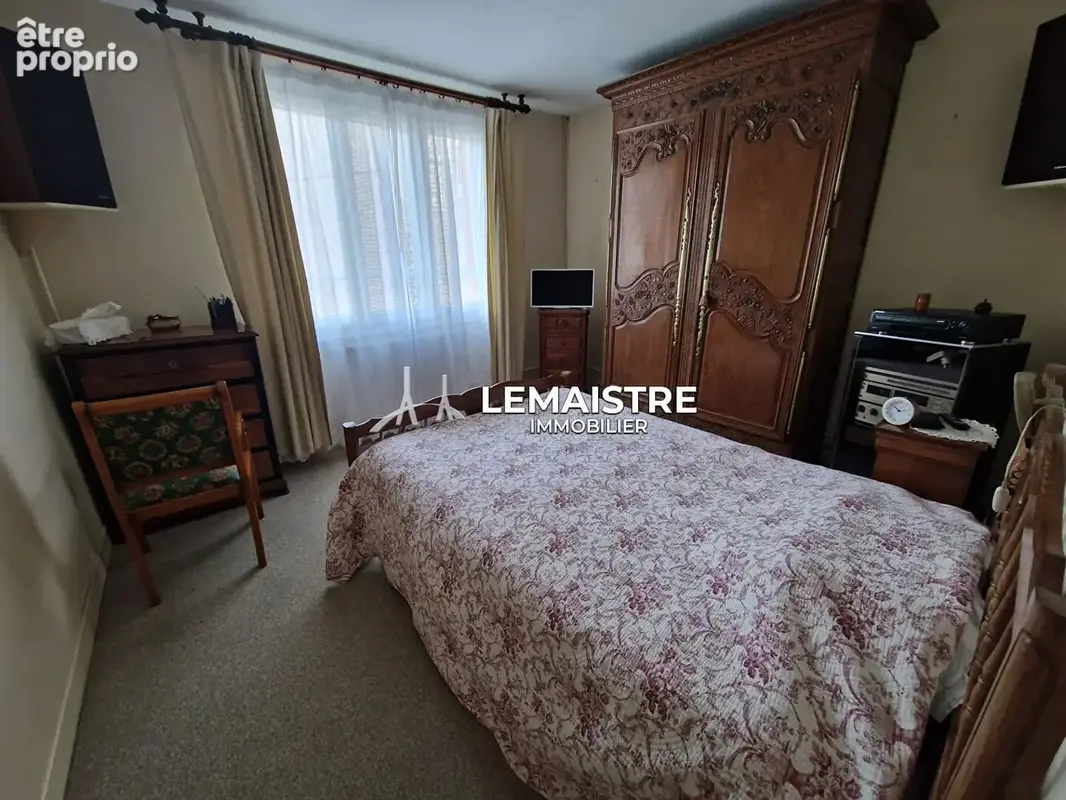Maison à vendre - Lillebonne - 124 m² - 3 chambres - Garage - Jardin - Terrasse - Atelier - photo 8