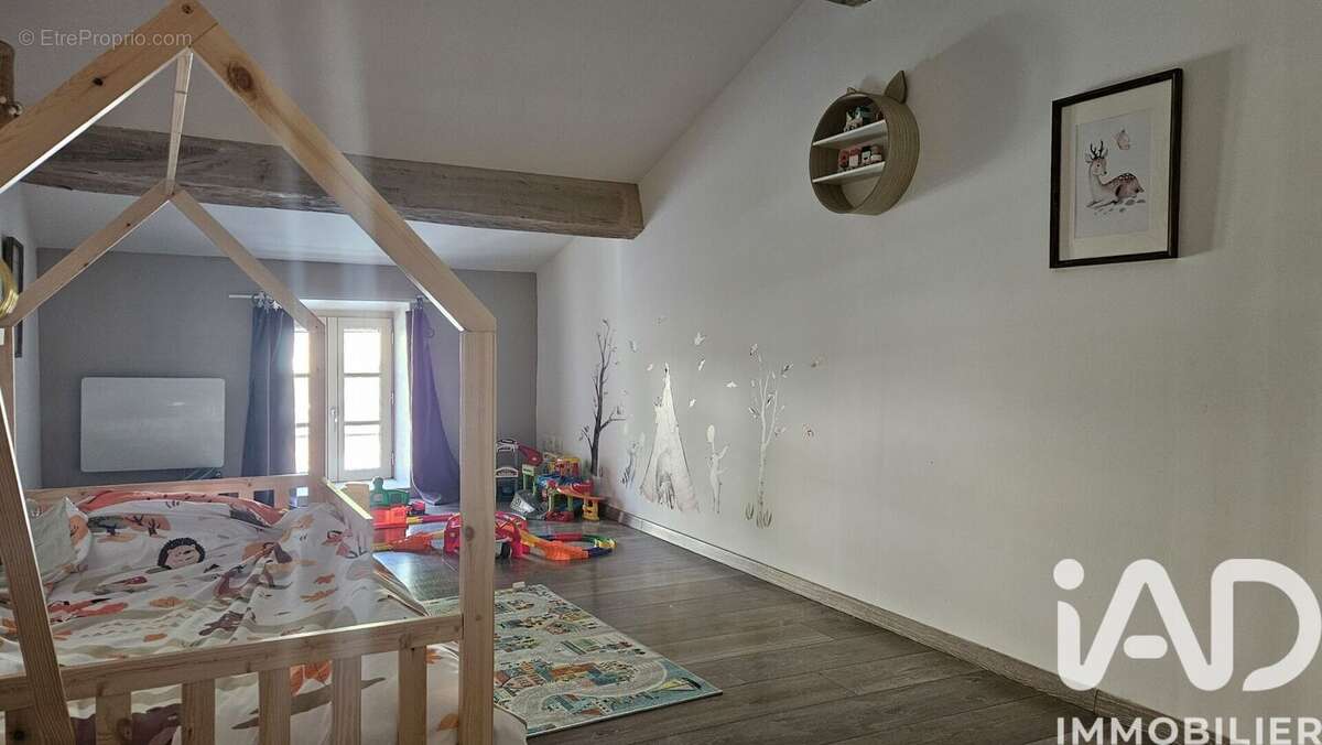 Photo 3 - Maison à TAILLEBOURG
