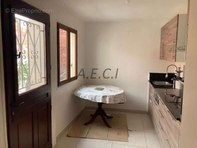 Maison à ASNIERES-SUR-SEINE