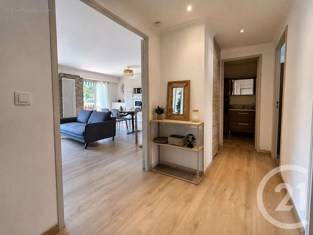 Appartement 64 m² à Cannes  - photo 5