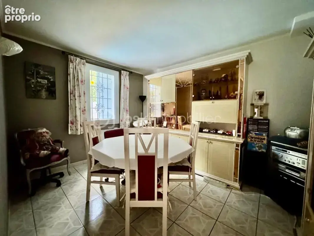 Dugny – Maison 3 chambres avec jardin et garage – 77 m² habitables - photo 3