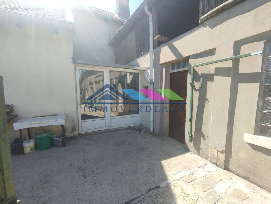 Maison à BARBAS
