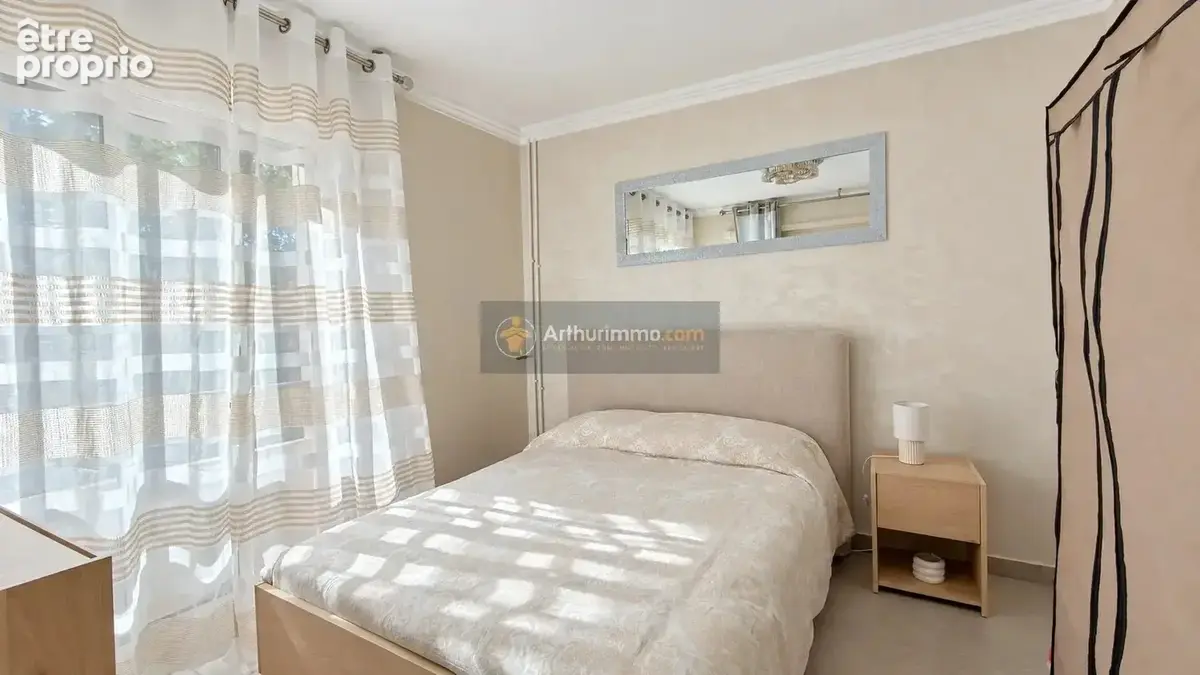 Appartement 4 pièces 77 m² à vendre à Frejus (83600) - photo 7