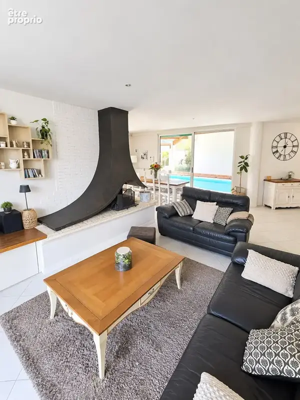 Villa T6 de 190m2 sur un terrain de 2000 m2 avec piscine interieur - photo 3