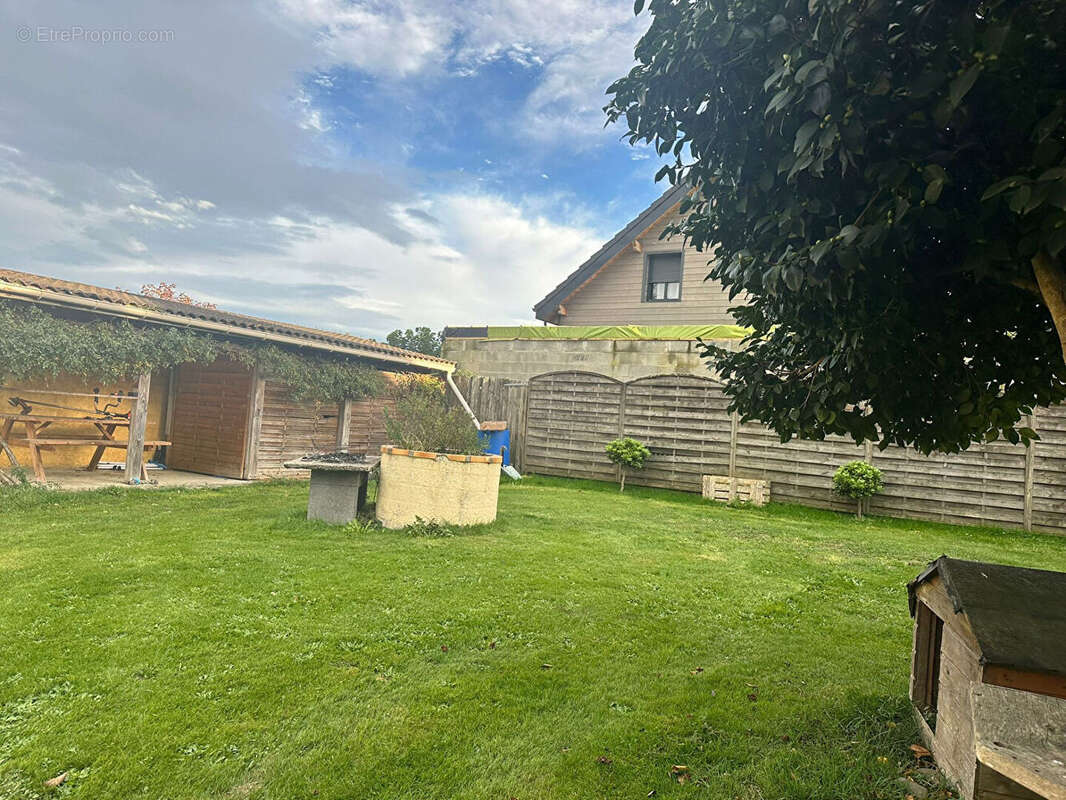 Maison louée, espoey, 3 chambres, carport - photo 10