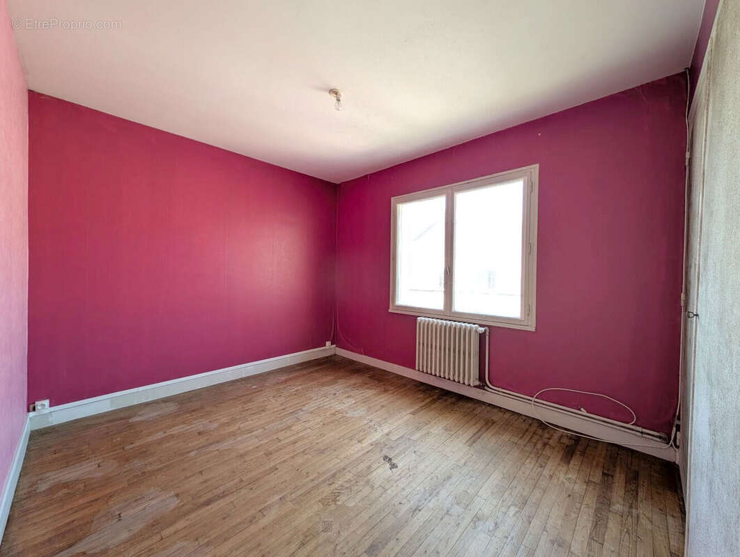 Maison à DOUE-LA-FONTAINE