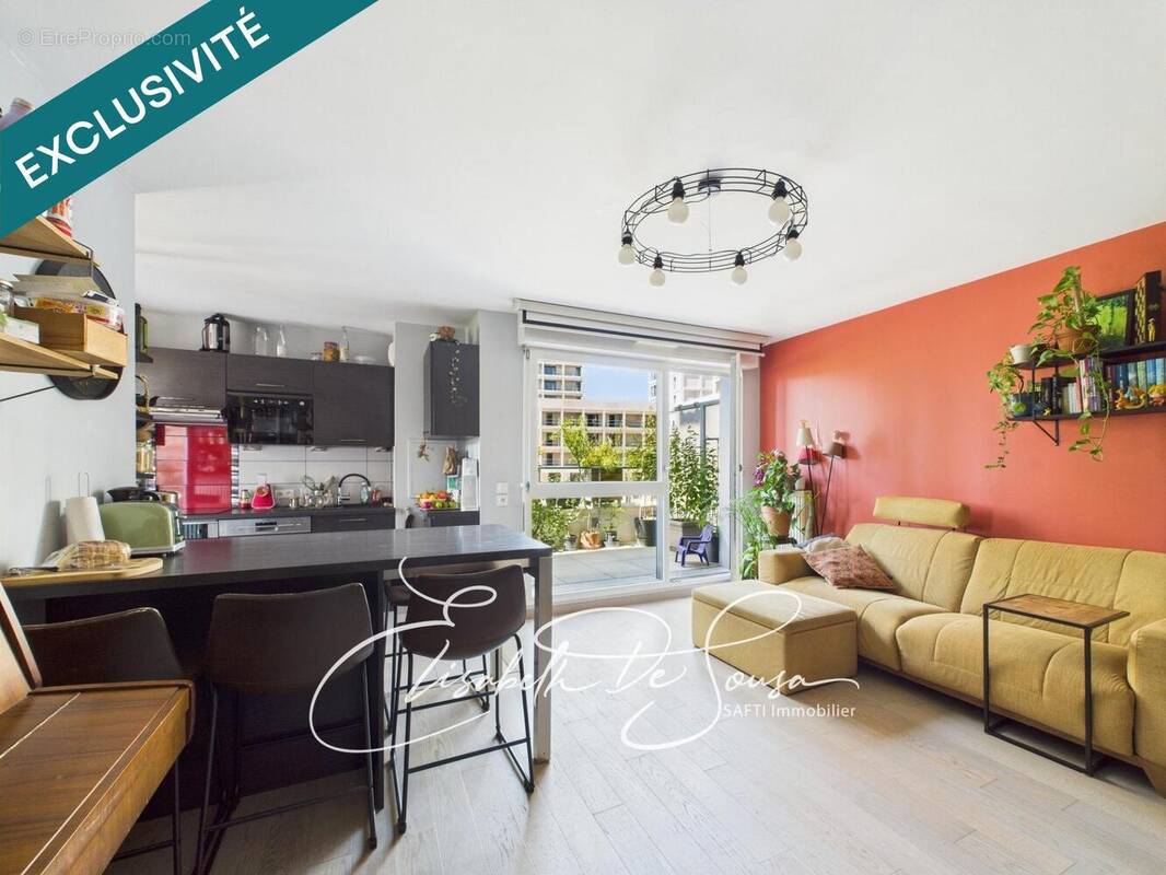 Photo 1 - Appartement à IVRY-SUR-SEINE