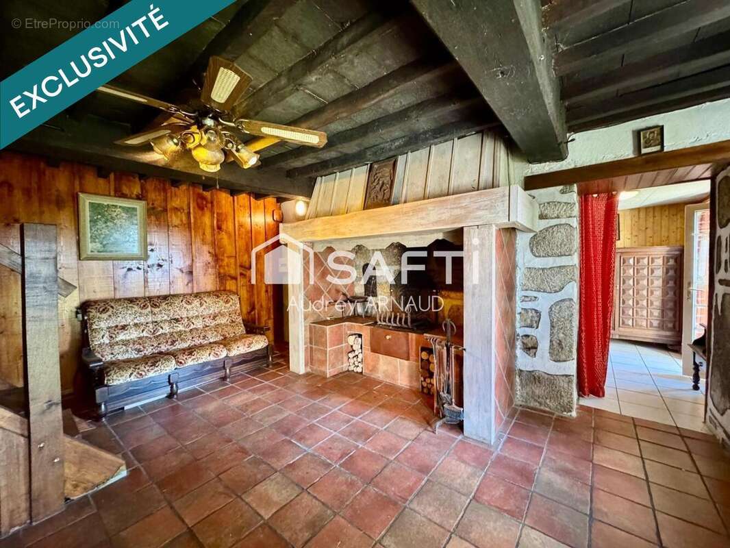 Maison 155 m² à Charensat  - photo 8