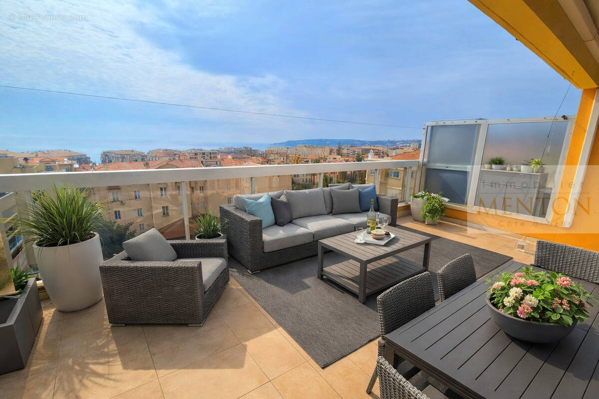 Appartement à MENTON