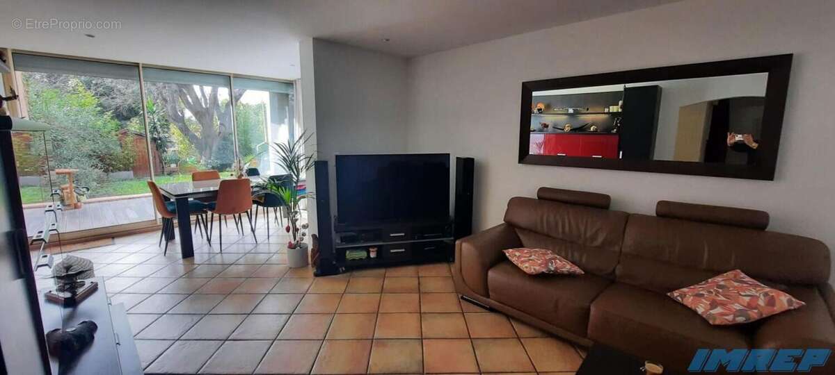 Appartement à MARSEILLE-9E