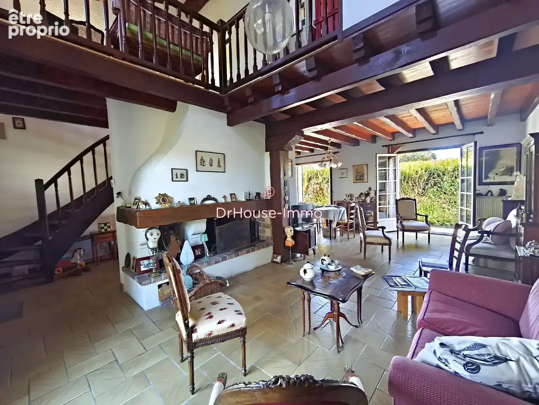 Maison 4 pièces 132 m² à vendre à Lormont (33310) - photo 3