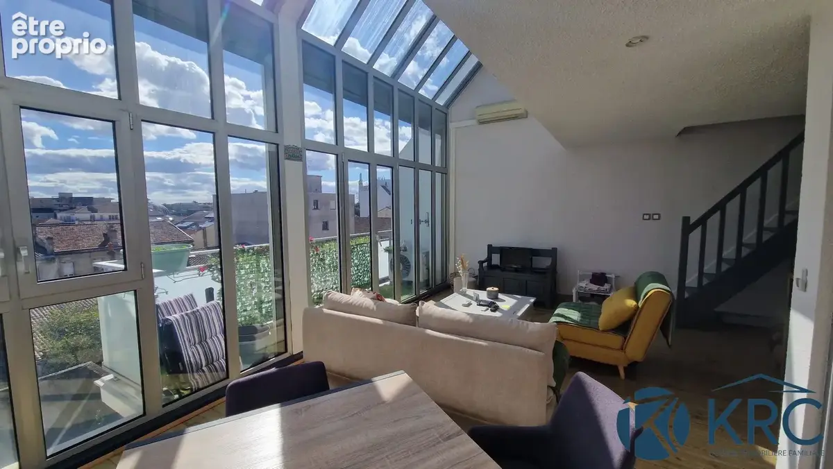 Appartement 4 pièces 71 m² à vendre à Bordeaux (33000) - photo 3