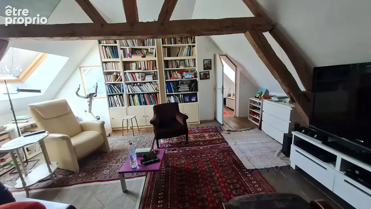 Manoir de Prestige à Vendre à LIFFRE - photo 6
