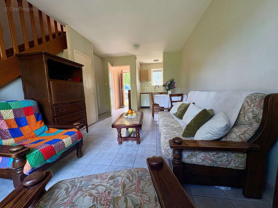 Appartement à SARLIAC-SUR-L'ISLE