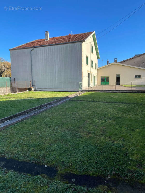 Maison à NAIVES-ROSIERES