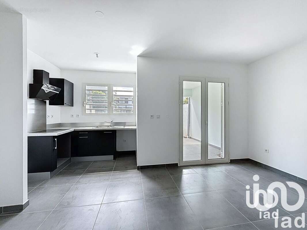 Photo 3 - Appartement à SAINT-JOSEPH