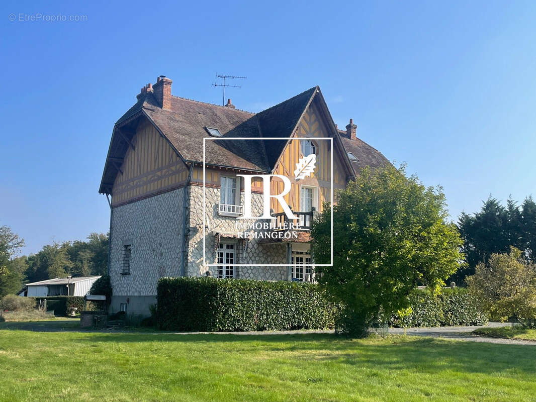 Maison à LAMOTTE-BEUVRON