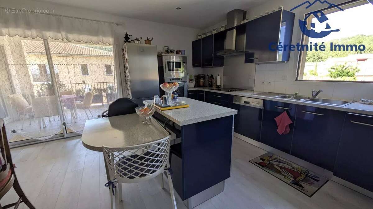 Appartement à CERET