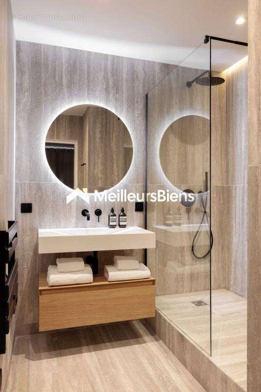 Commerce à PARIS-12E