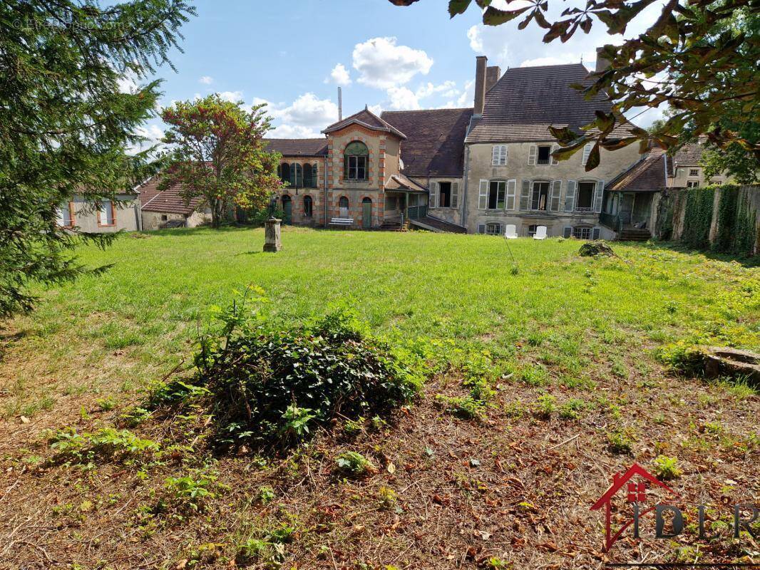 Maison à BOURBONNE-LES-BAINS