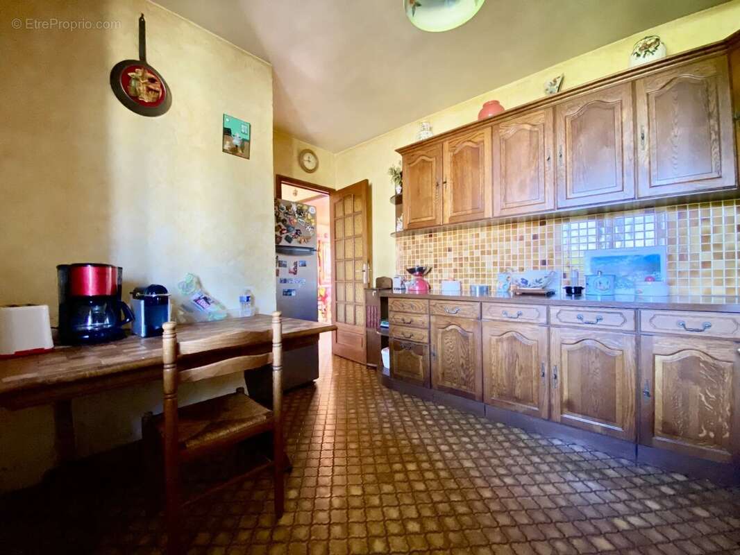 Maison à COURDEMANCHE