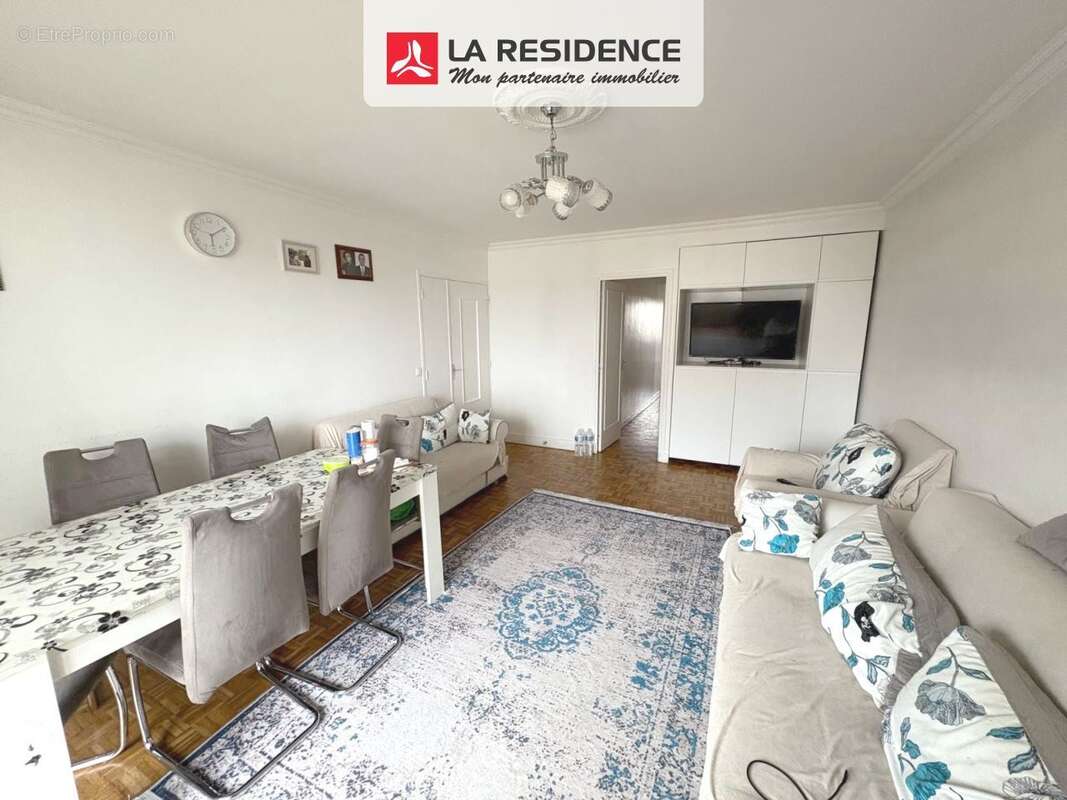 Appartement à EPINAY-SUR-SEINE