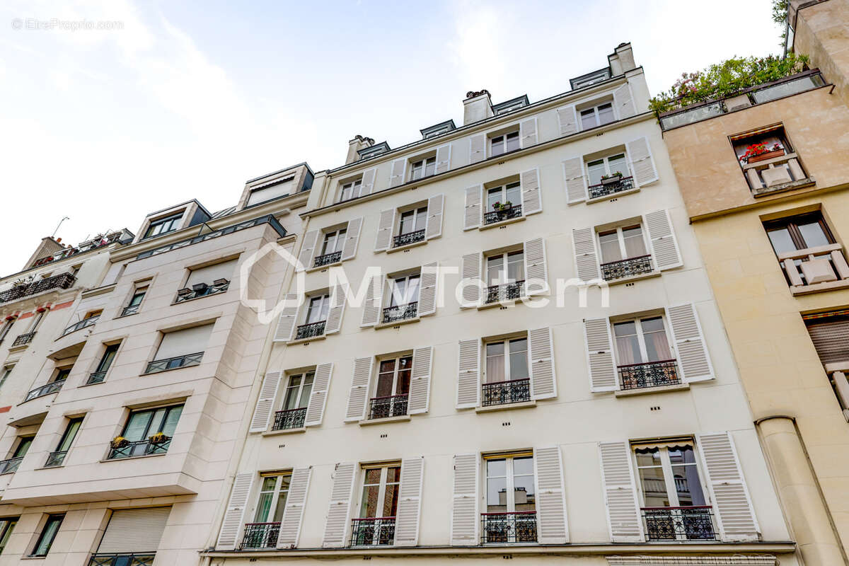 Levallois-perret   louise michel élégant appartement de caractère à réinventer   2/3 pièces   calme absolu sur - photo 6