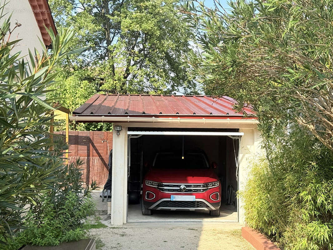 Maison à VAISON-LA-ROMAINE
