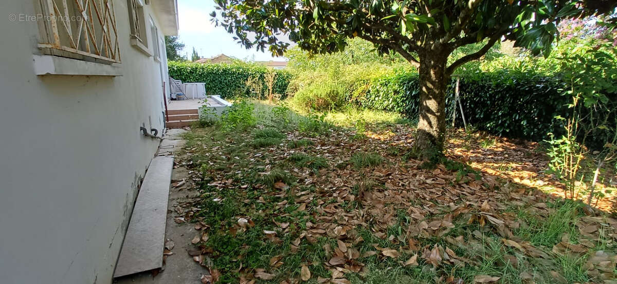 Villa plain pied proche tous commerces le passage - photo 12