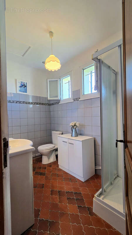 Maison à L&#039;ISLE-SUR-LA-SORGUE