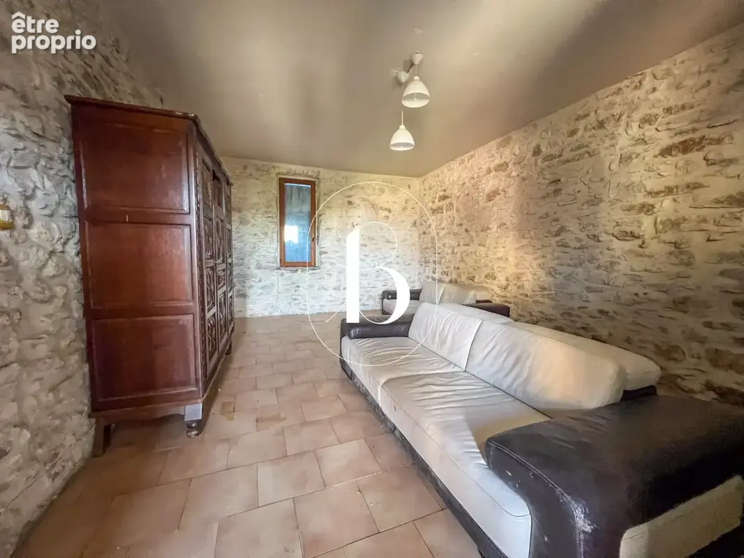 Mas et dépendances - photo 19